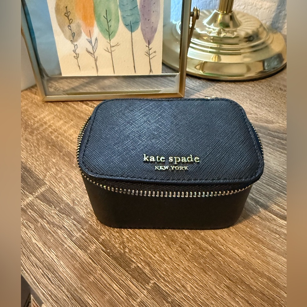 Kate Spade black travel jewelry case